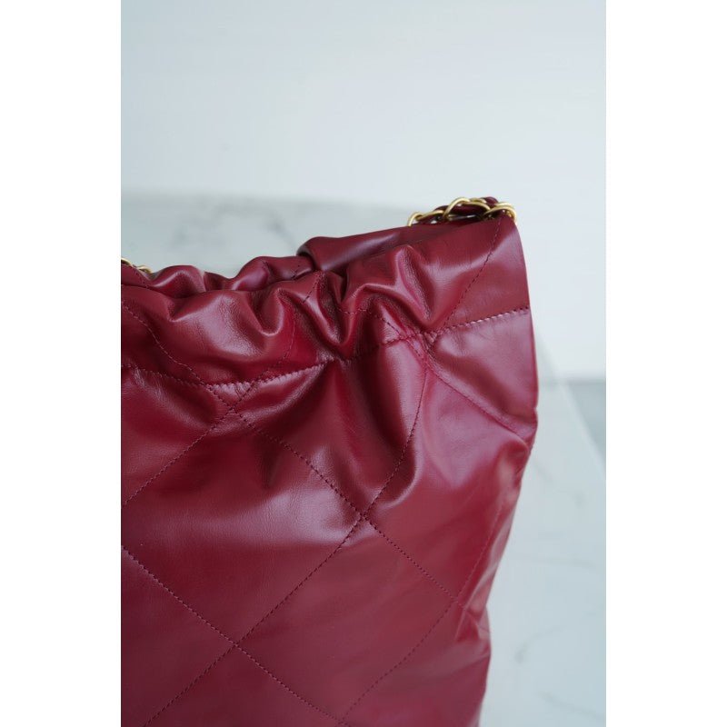 𝗖𝗛𝗔𝗡𝗘𝗟✦ 𝟐𝟐𝗣Spring/Summer New 𝟐𝟐Handbag Genuine Tail Leather Carmine Medium - Rachellebags